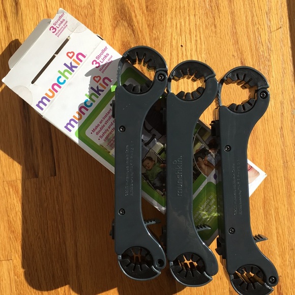 munchkin stroller connectors